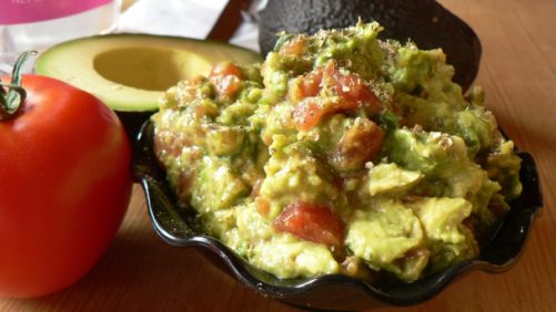 Consumidores conscientes de su salud asocian platos con aguacate con una dieta más saludable