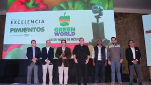 Operaciones sinaloenses galardonadas por su ejemplar producción de pimientos