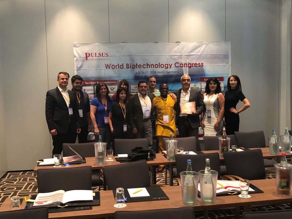 Recibe el Dr. Luis Alberto Lightbourn reconocimiento en Alemania